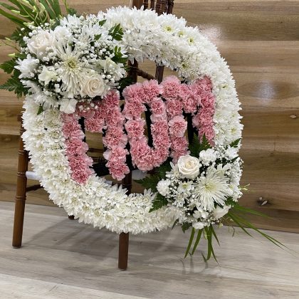MOM Sympathy Wreath